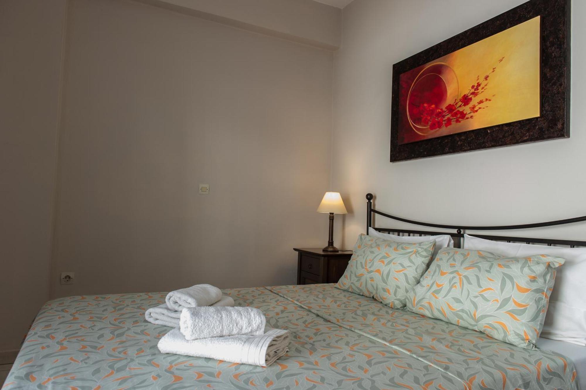 Kamari Blue Apartments Kalamata Dış mekan fotoğraf
