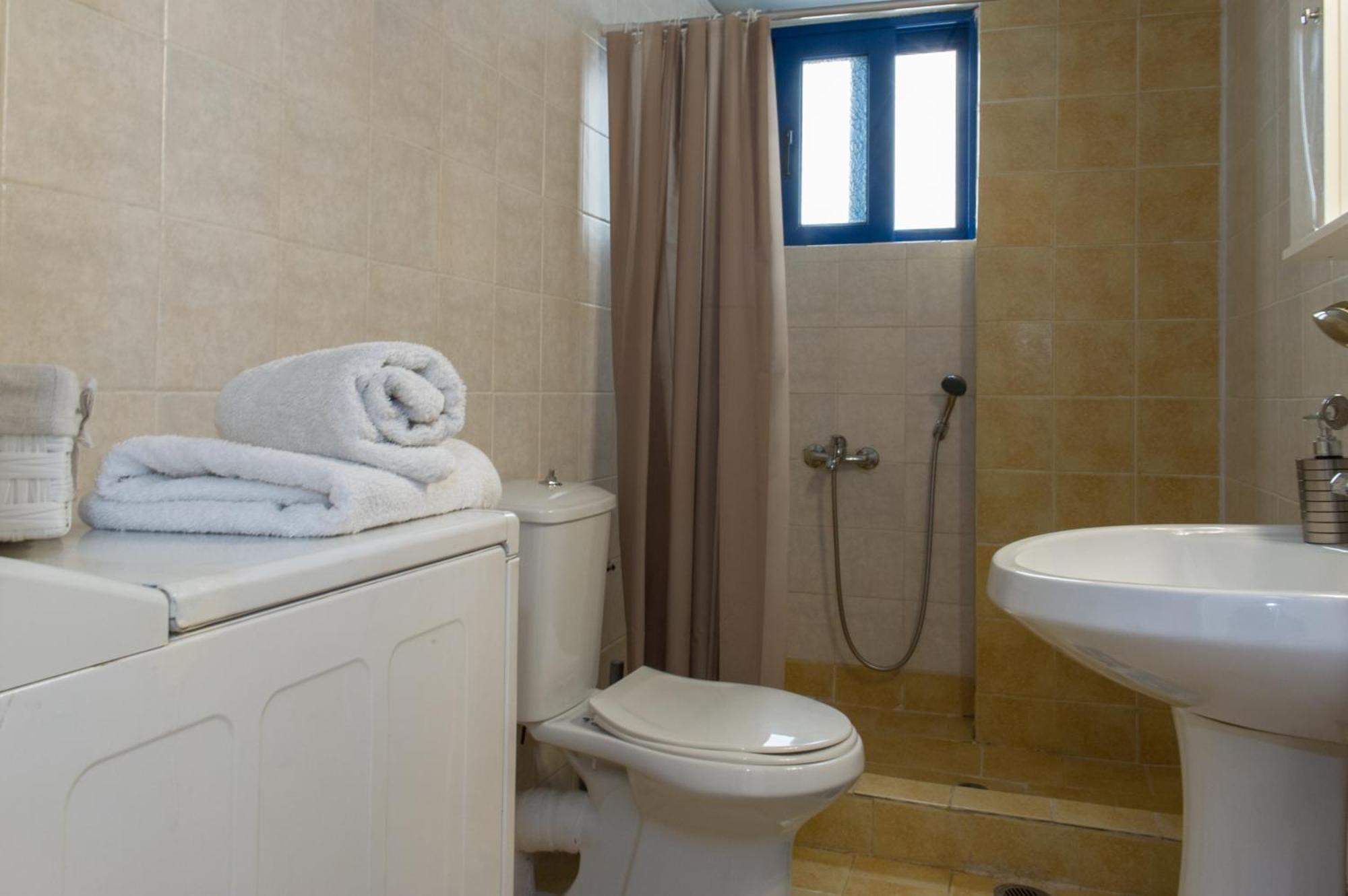 Kamari Blue Apartments Kalamata Dış mekan fotoğraf