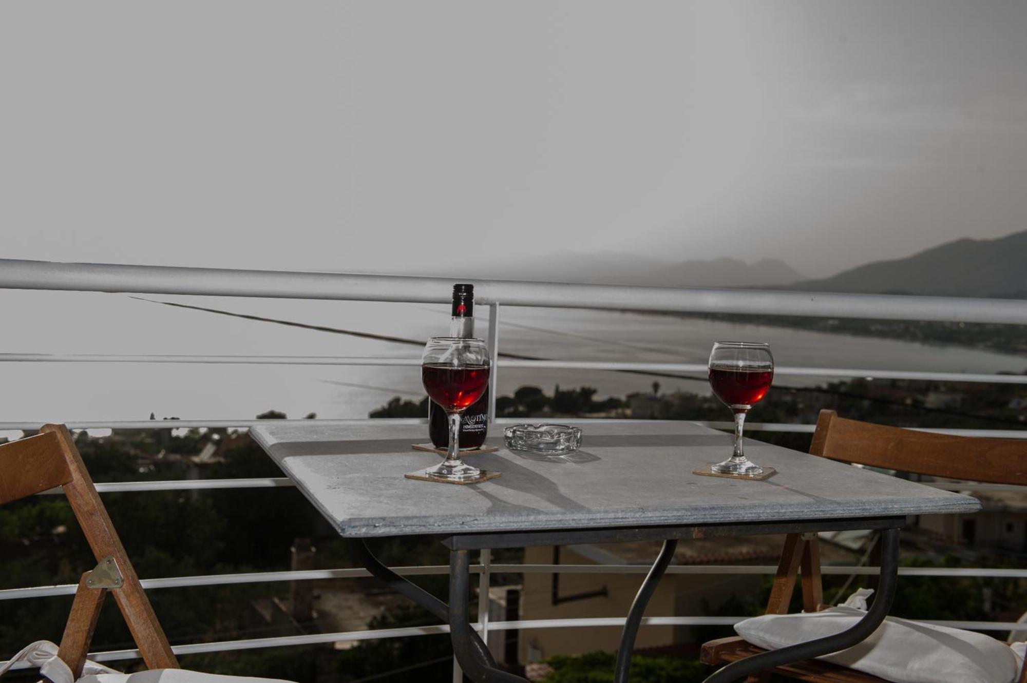 Kamari Blue Apartments Kalamata Dış mekan fotoğraf
